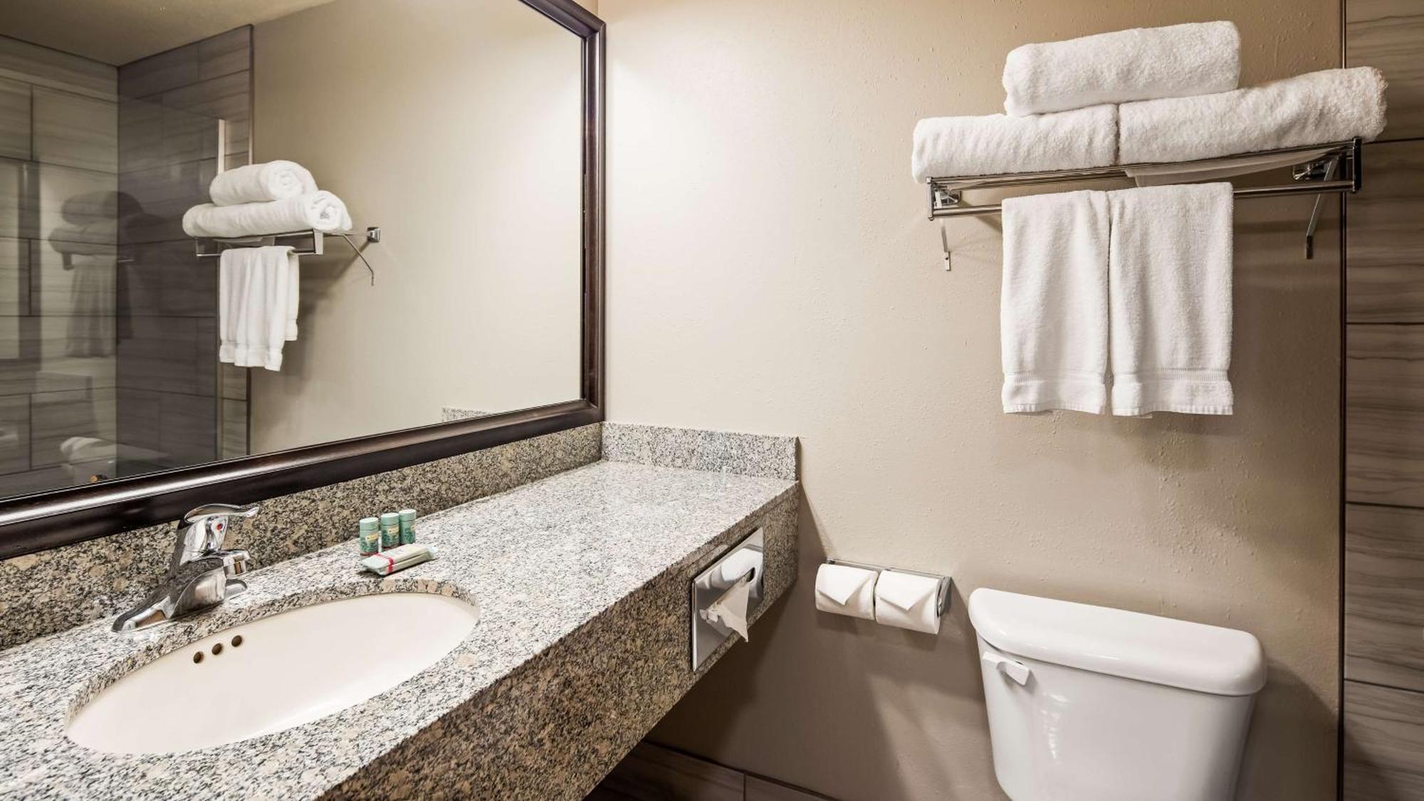 Hotel Western Sawtooth Inn&suites