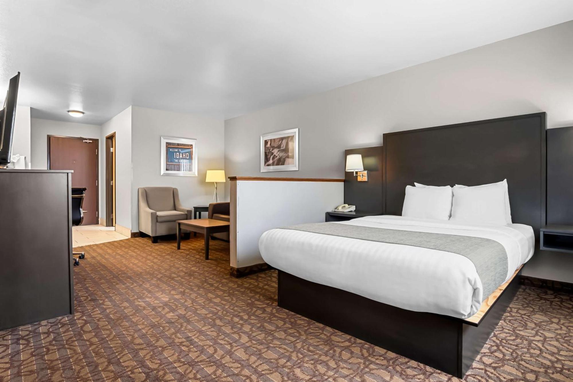 Hotel Western Sawtooth Inn&suites