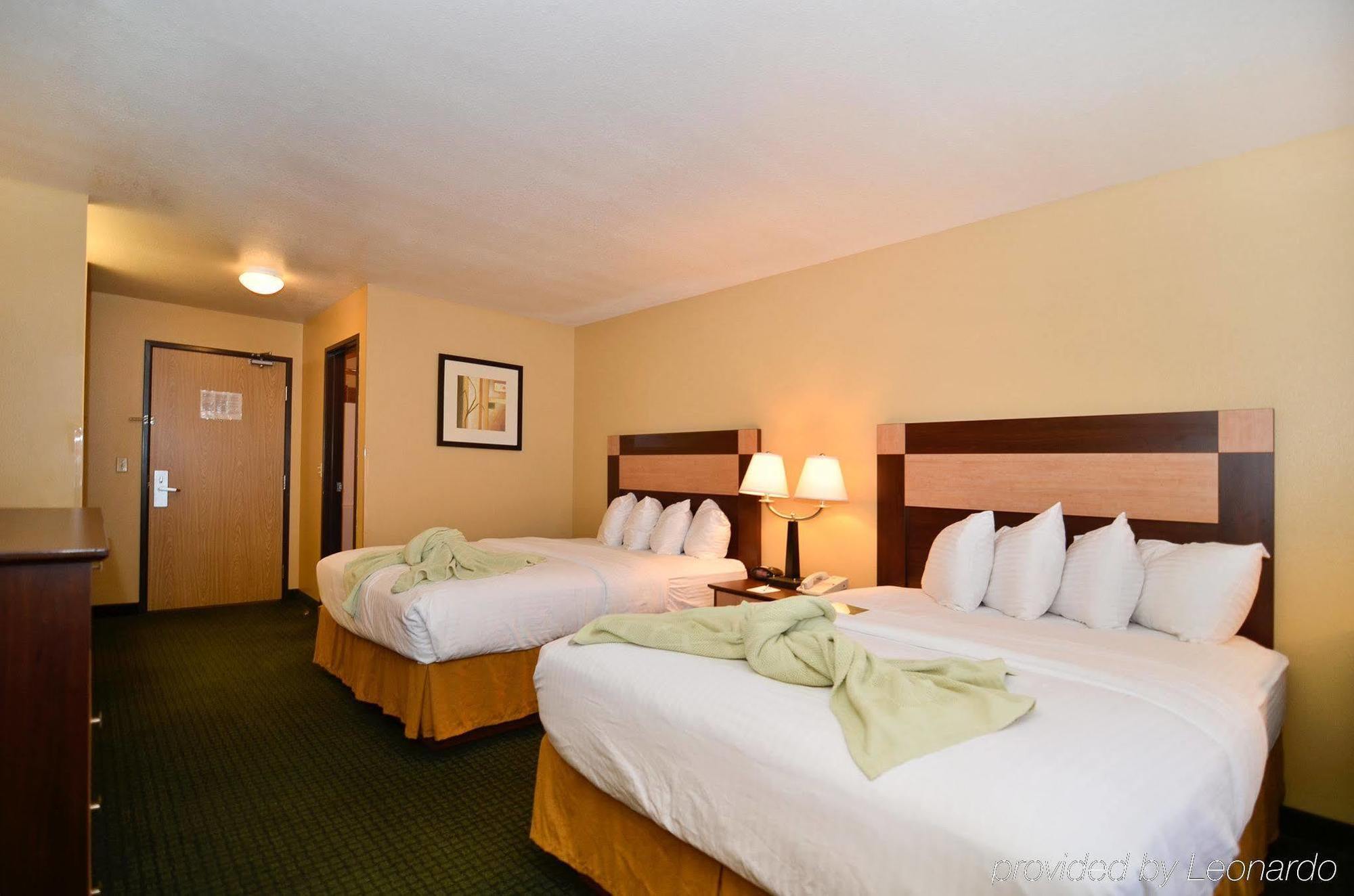 Western Sawtooth Inn&suites 3*